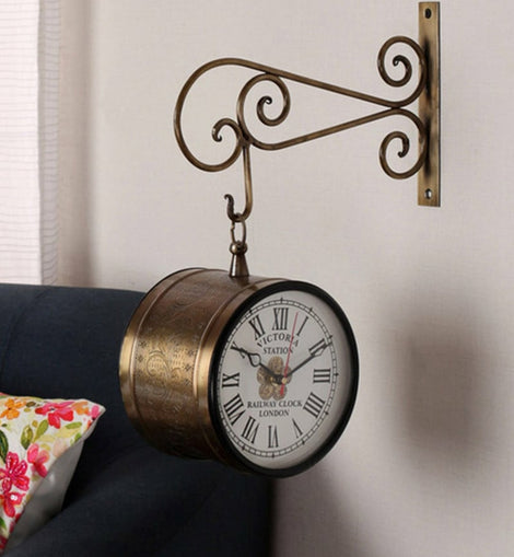Brown Iron Metal Carving Victoria Wall Clock